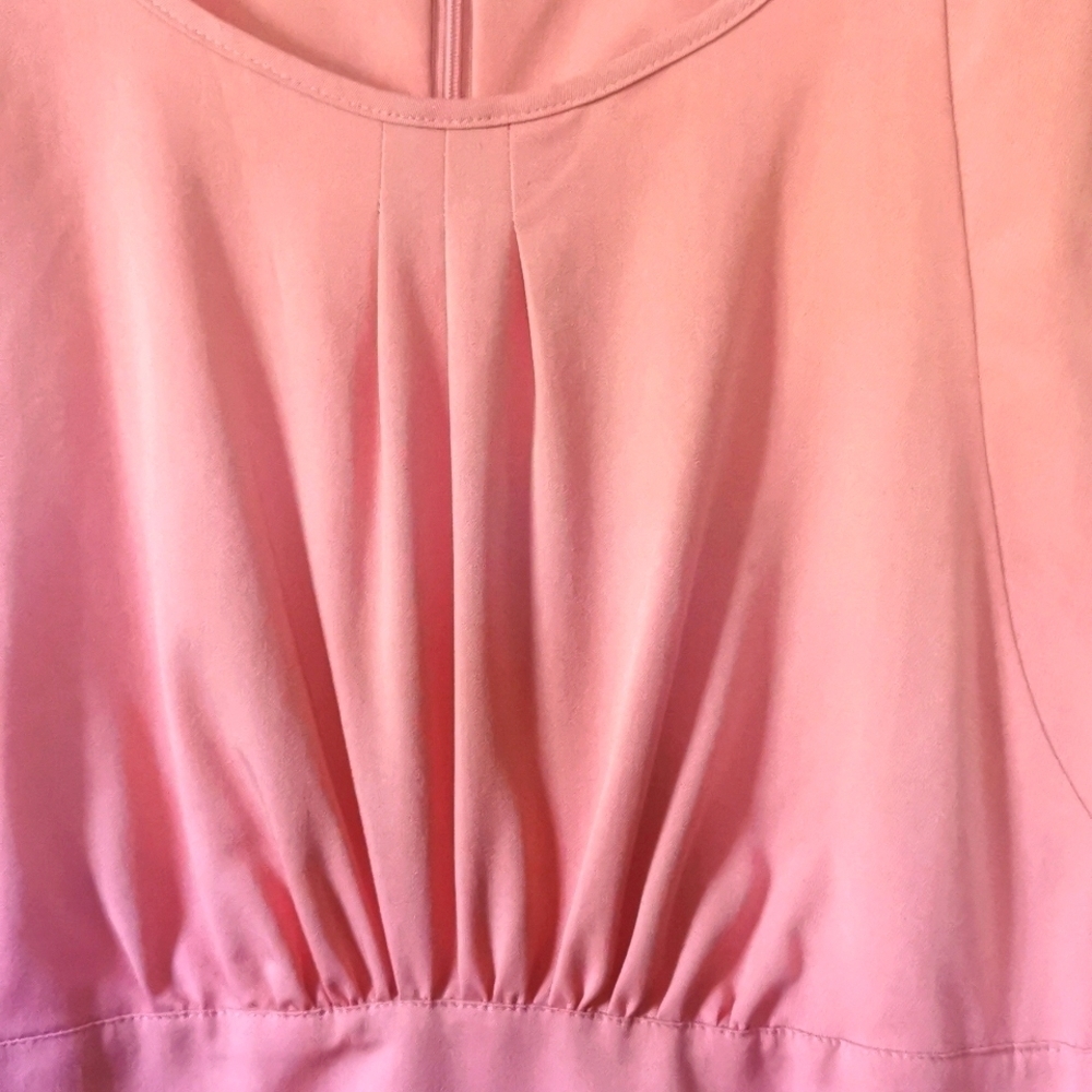 St. Martins gorgeous dress with floral detail at hem. EUC. Size 42 ( 12) - Picture 5 of 8